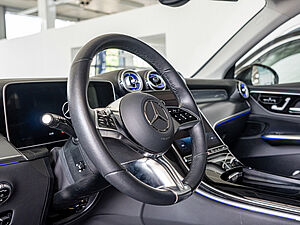 Mercedes-Benz GLC 200 4M Avantgarde Advanced Plus 19 navigation