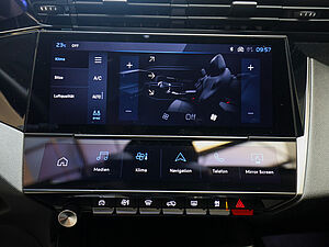 Peugeot 308 SW Allure PureTech 130 13 navigation