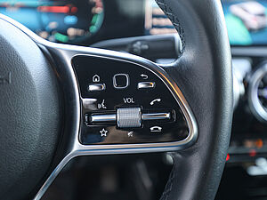 Mercedes-Benz A 250 A 250e Progressive 22 navigation