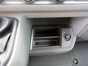 Volkswagen Crafter 35 KA 2.0 TDI 16 navigation