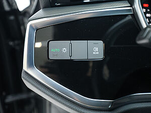Audi Q3 S line 35 TDI quattro S tronic 31 navigation