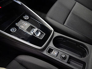 Audi A3 Sportback 30 TDI advanced 16 navigation