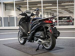 Piaggio Medley 125 2 navigation