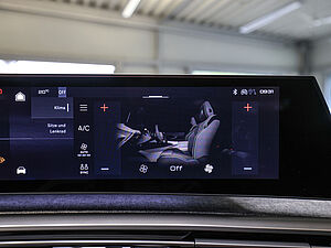 Peugeot 3008 GT HYBRID 145 e-DSC6 12 navigation