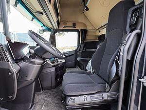 Mercedes-Benz Actros 1853 LS 4x2 F 13 8 navigation