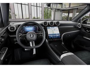 Mercedes-Benz GLC 200 4M AMG Line NIGHT AHK PANO LED 360° 3 navigation