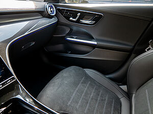Mercedes-Benz C 220 d T AMG Line 11 navigation