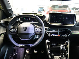 Peugeot 208 GT PureTech 100 8 navigation