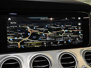 Mercedes-Benz E 53 AMG 4M T 11 navigation