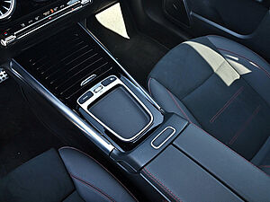 Mercedes-Benz GLA 220 4M AMG Line 14 navigation