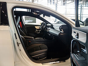 Mercedes-Benz A 45 AMG S 4M+ Premium Plus 2 navigation