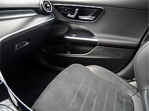 Mercedes-Benz C 300 AMG Sport Advanced Plus 12 navigation