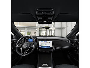 Mercedes-Benz E 200 Avantgarde Advanced Plus 14 navigation