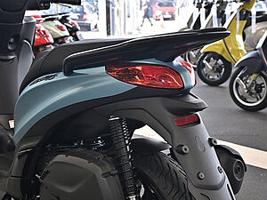 Piaggio Medley 125 Sport E5+ **0% Finanzierung bis zum 31.05.** 10 navigation