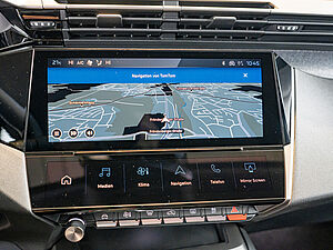 Peugeot 308 SW Allure HYBRID 136 e-DSC6 10 navigation