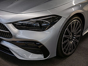 Mercedes-Benz CLE 450 4M Coupé AMG Line 28 navigation