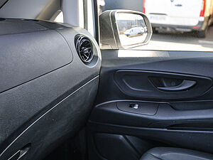 Mercedes-Benz Vito e111 KA Lang 14 navigation
