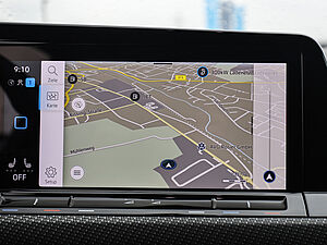 Volkswagen Golf VIII Variant R-Line 1,5 l eTSI DSG 14 navigation