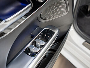 Mercedes-Benz C 300 T AMG Sport Premium 22 navigation