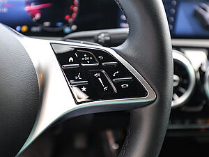 Mercedes-Benz A 180 Progressive Advanced 19 navigation