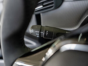Peugeot 2008 Allure PureTech 100 16 navigation