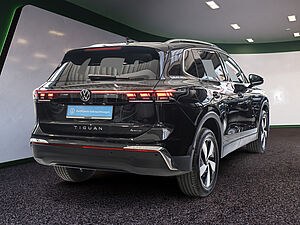 Volkswagen Tiguan Elegance 2.0 TDI 4M DSG 3 navigation
