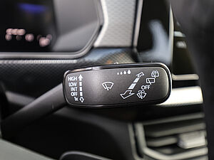 Volkswagen T-Cross Life 1.0 l TSI DSG 22 navigation
