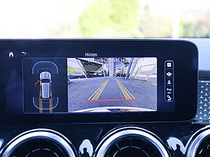 Mercedes-Benz GLB 180 d Progressive Advanced 13 navigation