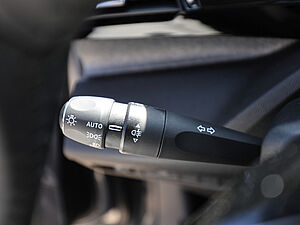 Peugeot 308 Allure HYBRID 145 e-DSC6 28 navigation