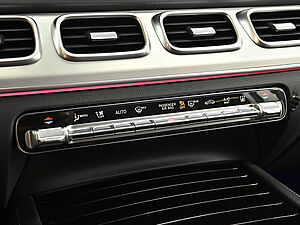 Mercedes-Benz GLE 350 de 4M 13 navigation