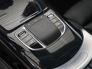 Mercedes-Benz EQC 400 4M AMG Sport 16 navigation