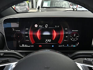 Mercedes-Benz V 300 d AVANTGARDE Lang 16 navigation