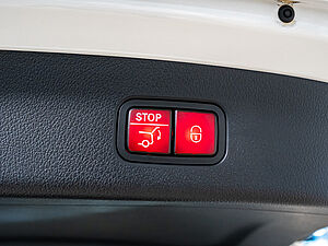 Mercedes-Benz GLC 300 de 4M AMG Sport Premium 28 navigation