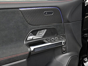 Mercedes-Benz GLB 200 d AMG 20 navigation