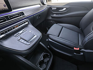 Mercedes-Benz V 300 d AVANTGARDE Extralang 14 navigation