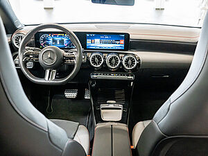 Mercedes-Benz CLA 250 SB 4M AMG Sport Premium 8 navigation