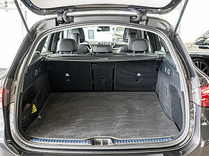Mercedes-Benz GLC 200 4M Avantgarde Advanced Plus 28 navigation