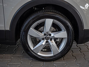 Volkswagen T-Cross Style 1,0 TSI 8 navigation