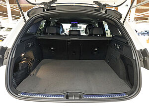 Mercedes-Benz GLC 220 d 4M Edition AMG Line 31 navigation