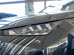 Peugeot 5008 GT HYBRID 136 e-DSC6 27 navigation
