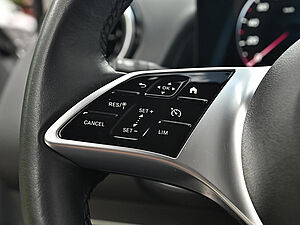 Mercedes-Benz GLB 200 d Progressive Advanced 17 navigation