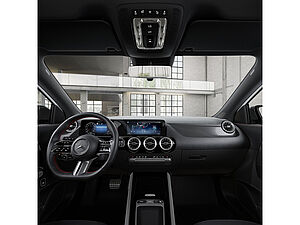 Mercedes-Benz GLA 220 4M AMG Sport Premium 14 navigation