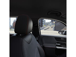 Mercedes-Benz EQB 250 AMG Sport Advanced 16 navigation