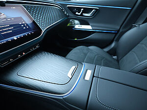 Mercedes-Benz E 220 d T AMG Sport 16 navigation