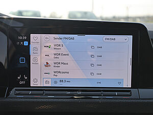 Volkswagen Golf VIII GTI DSG 15 navigation