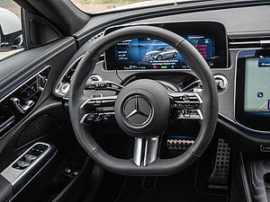 Mercedes-Benz E 300 e T AMG Sport Advanced Plus 9 navigation