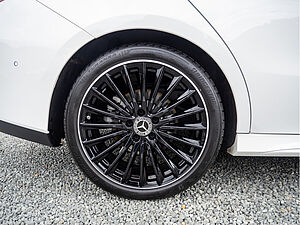 Mercedes-Benz CLA 220 d Coupé AMG Sport Advanced Plus 5 navigation
