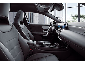 Mercedes-Benz A 250 e AMG Sport 8 navigation