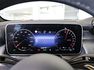 Mercedes-Benz GLC 300 e 4M AMG Sport Premium Plus 17 navigation