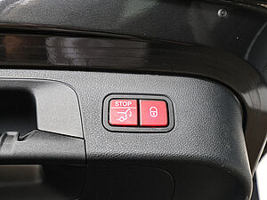 Mercedes-Benz EQC 400 4M AMG Sport 33 navigation